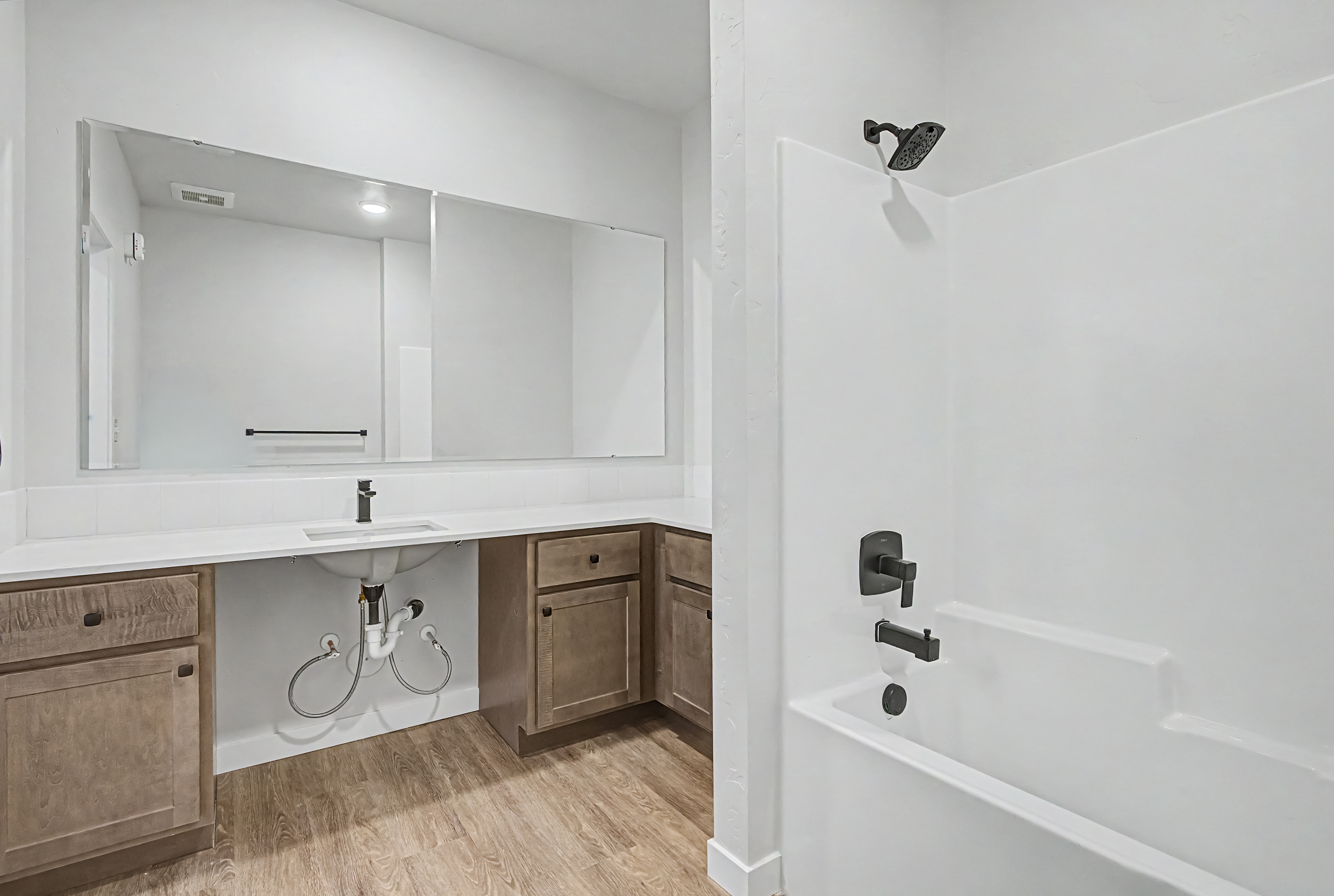 1-Bed 1-Bath (L) unit images floor plan 19