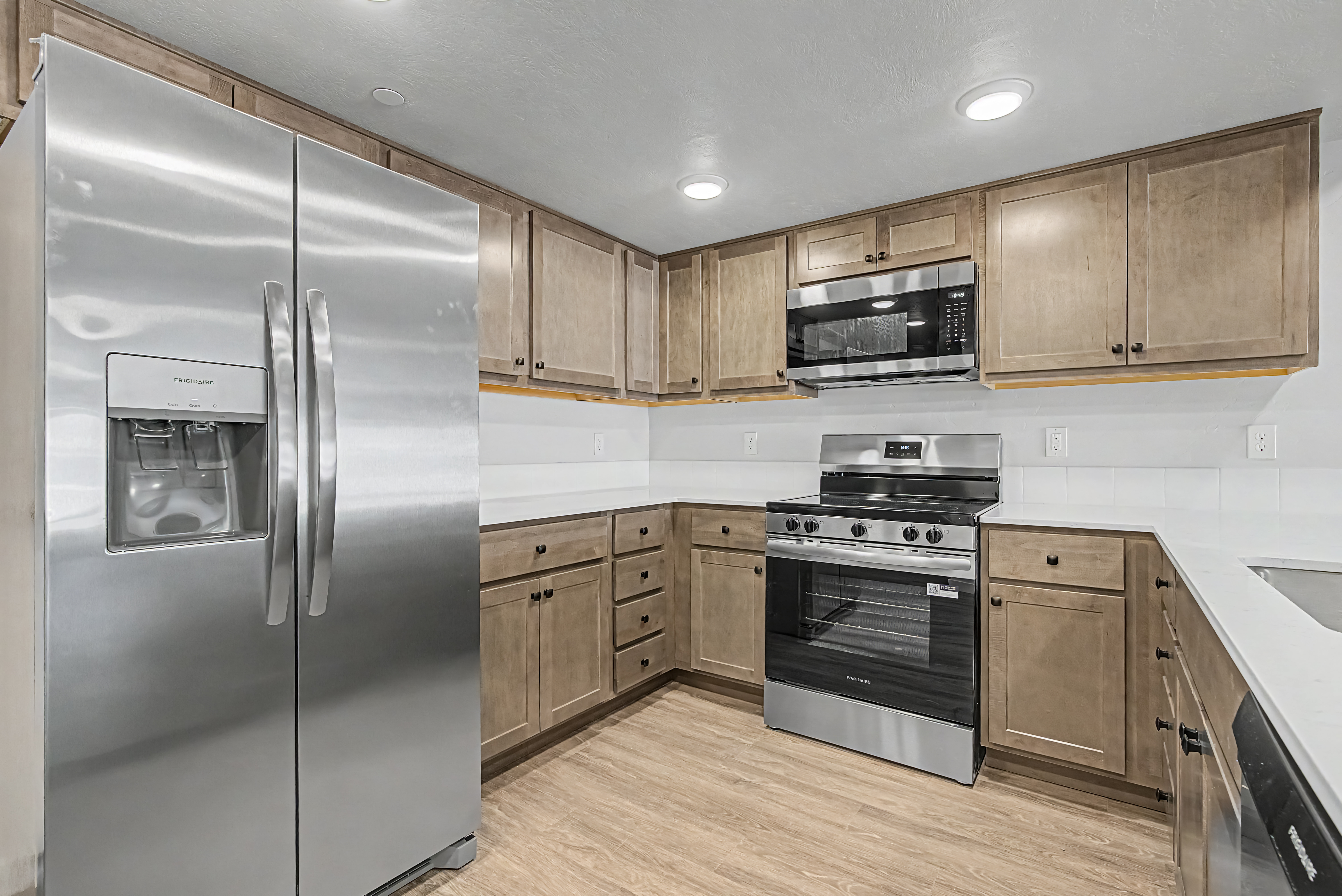 3-Bed 2-Bath (L) unit images floor plan 4