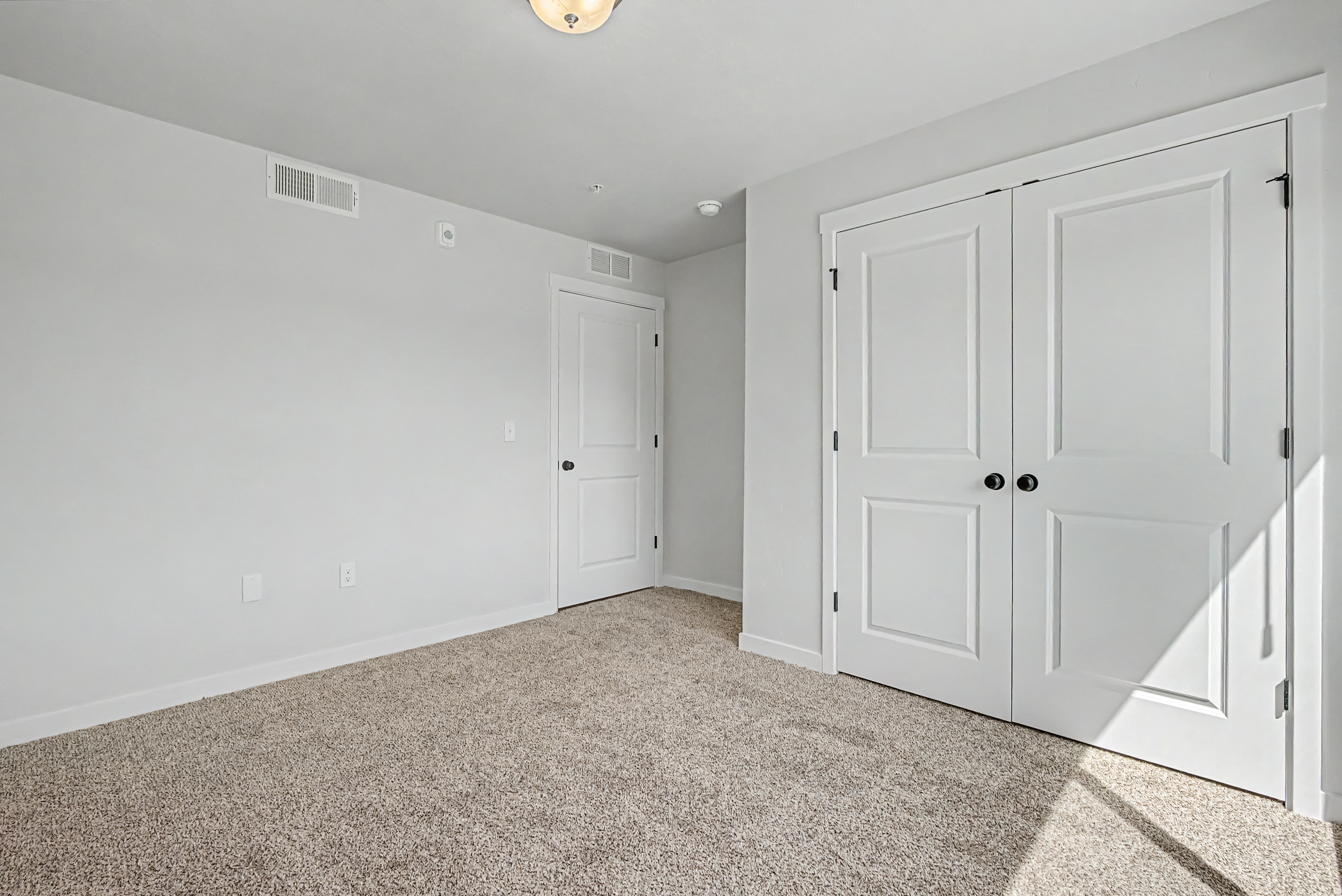 3-Bed 2-Bath (L) unit images floor plan 9