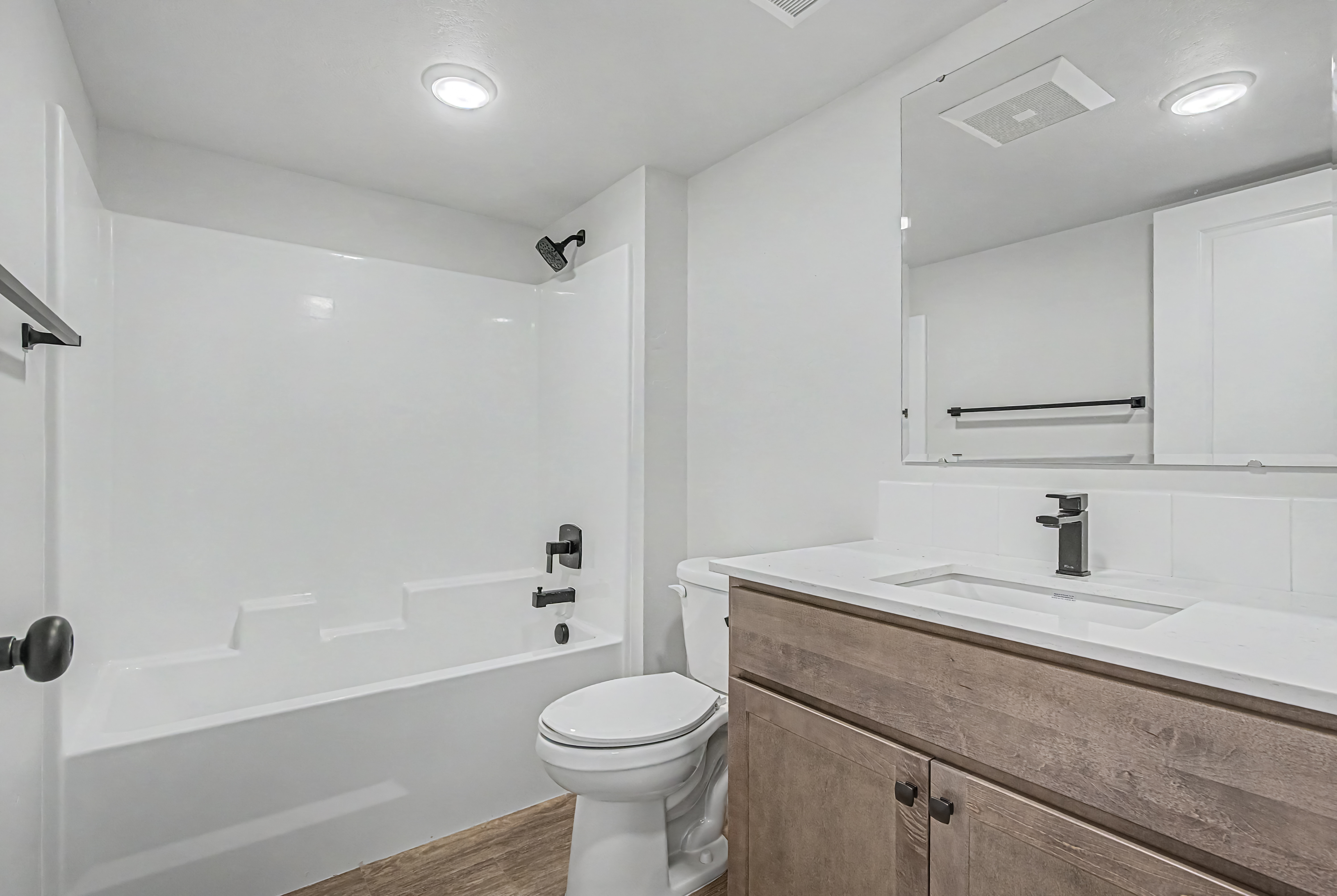 1-Bed 1-Bath (M) unit images floor plan 11