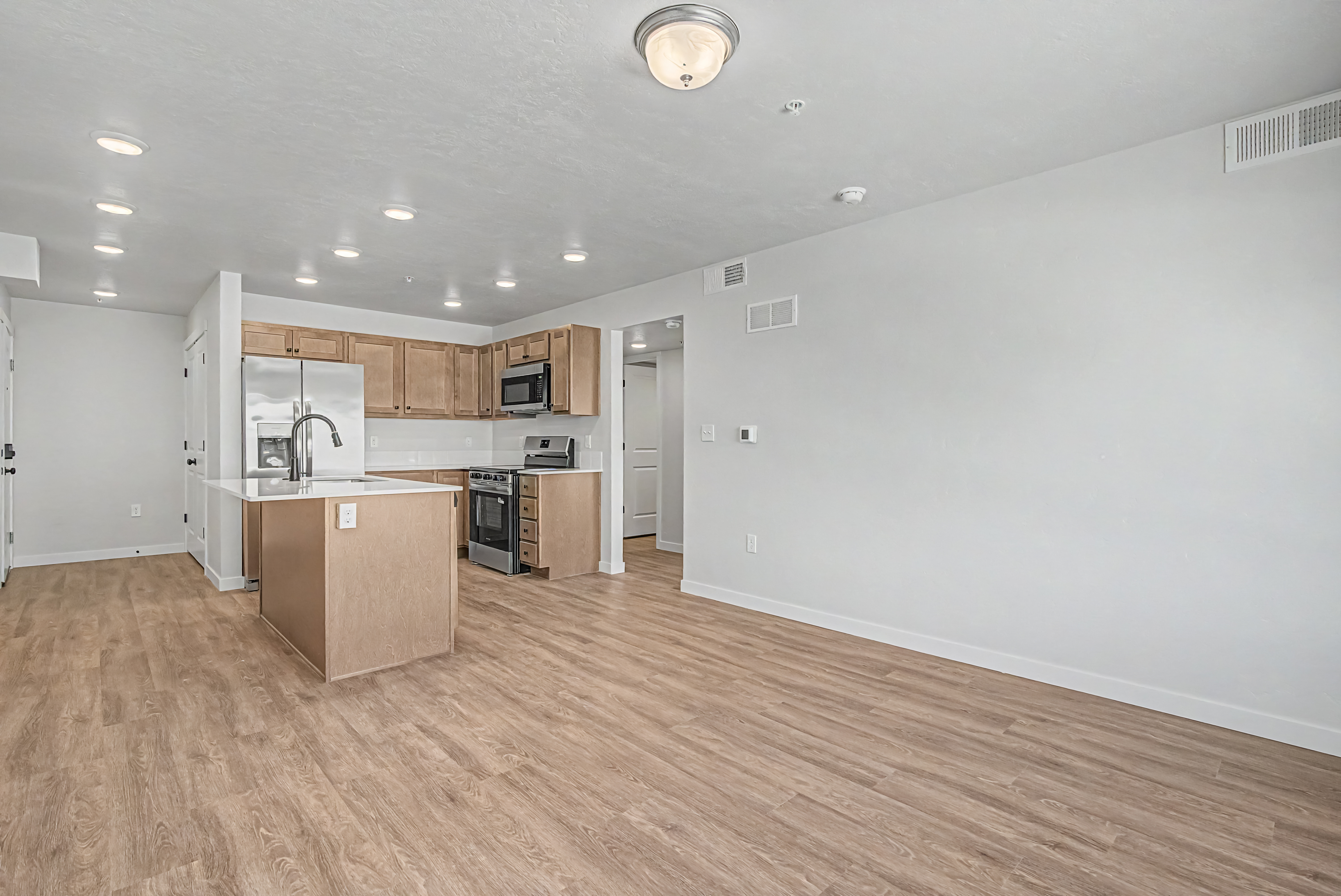 1-Bed 1-Bath (M) unit images floor plan 16