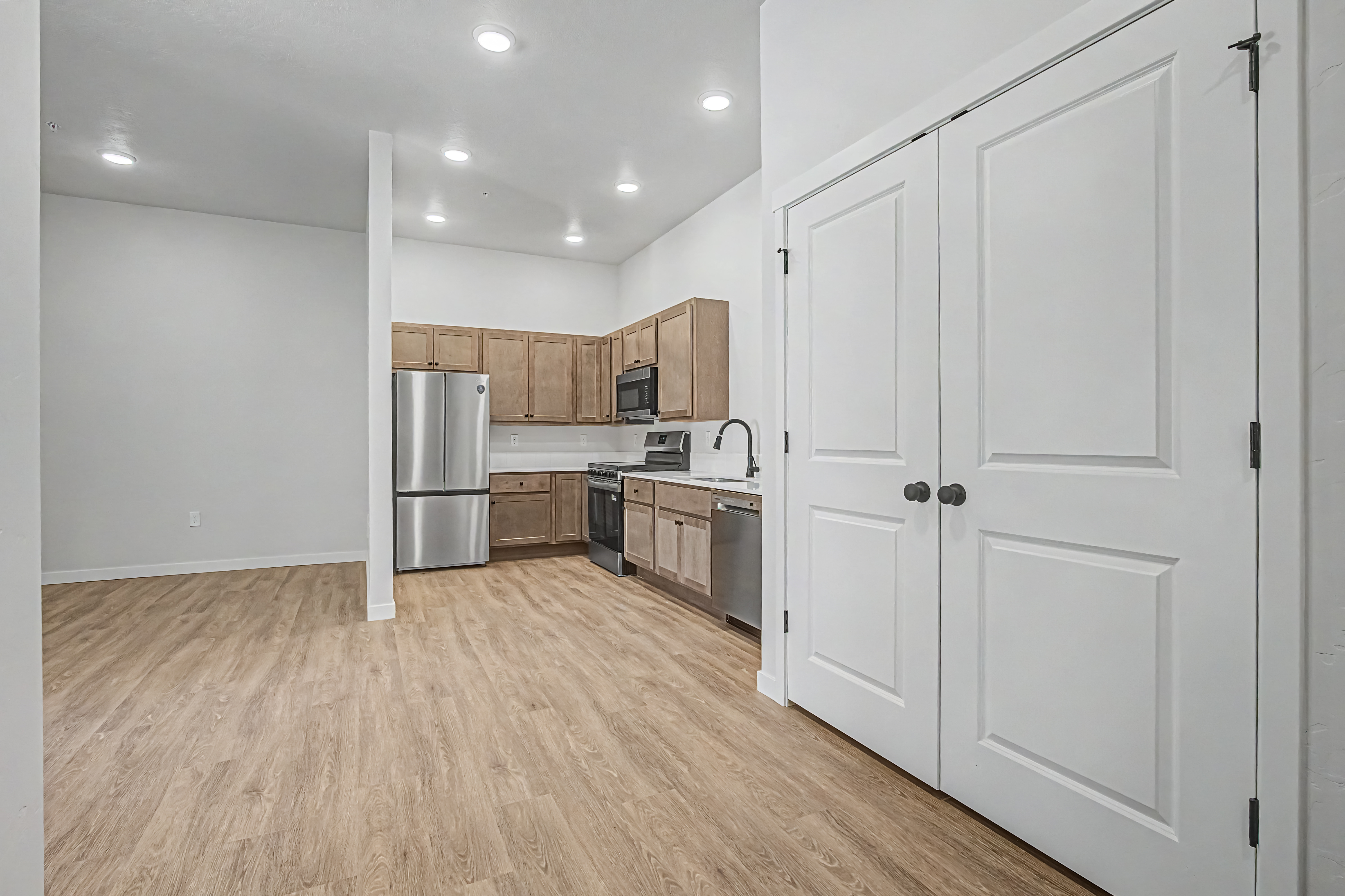 2-Bed 1-Bath (S) unit images floor plan 13