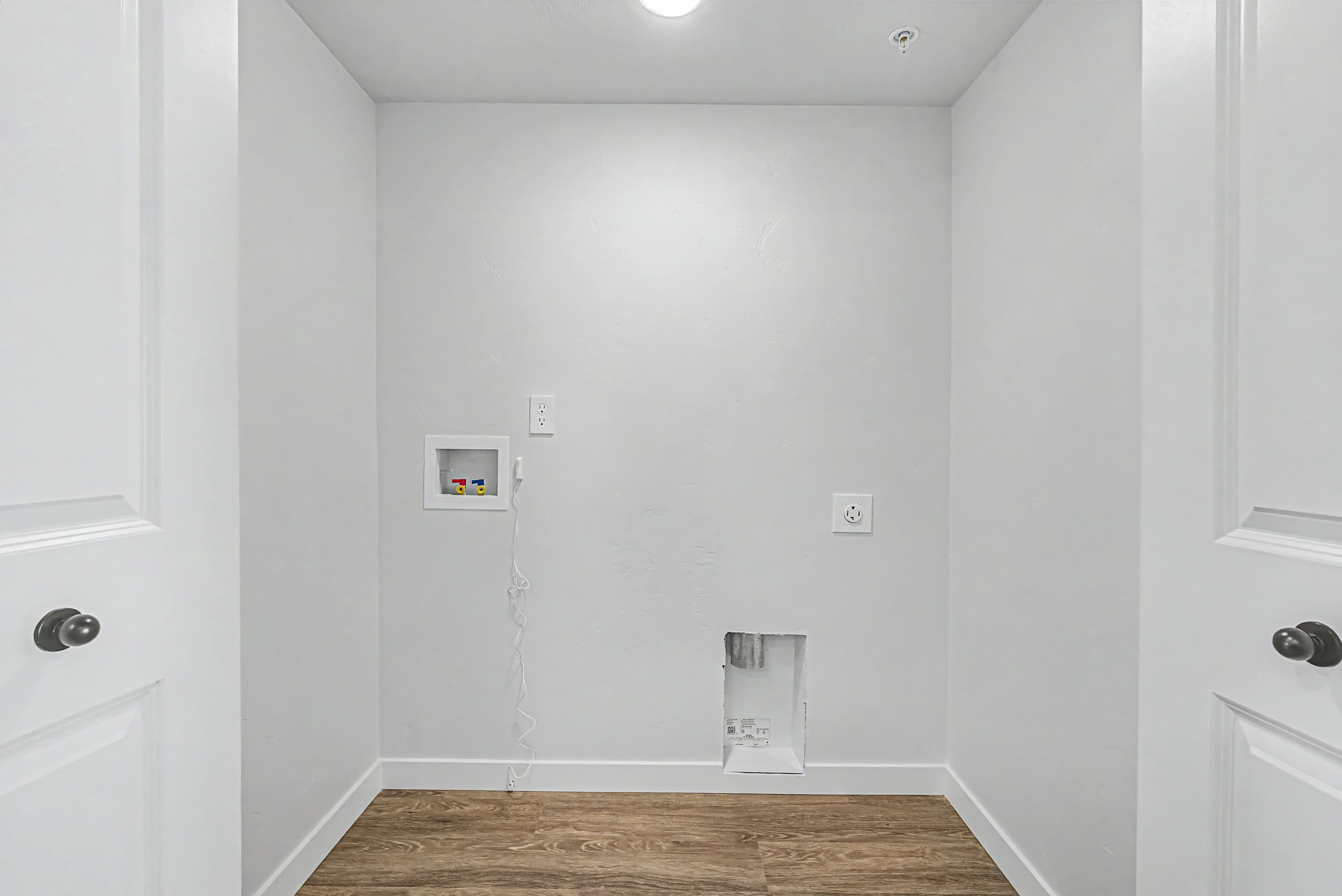 3-Bed 2-Bath (S) unit images floor plan 20