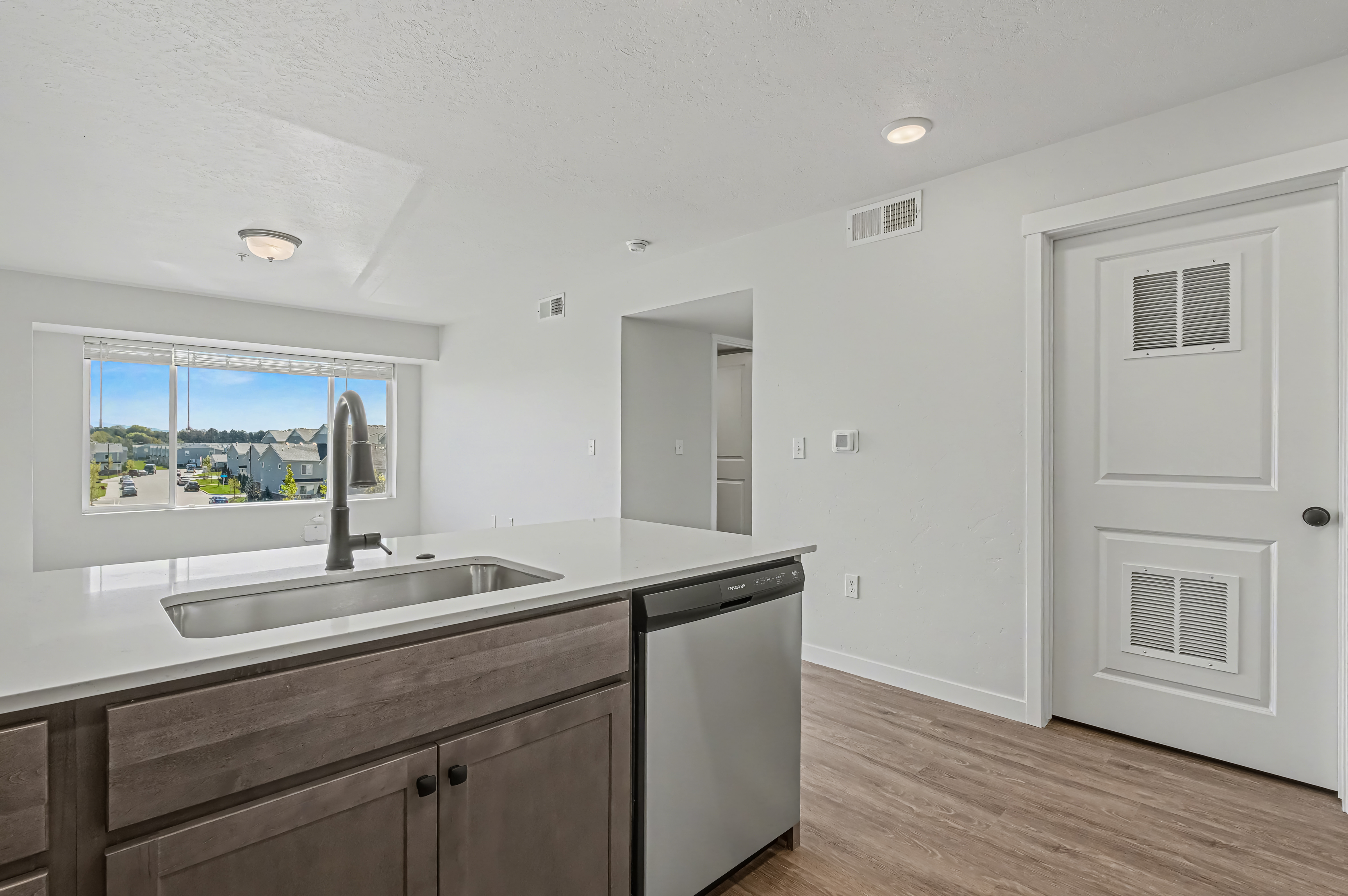 2-Bed 1-Bath (L) unit images floor plan 18