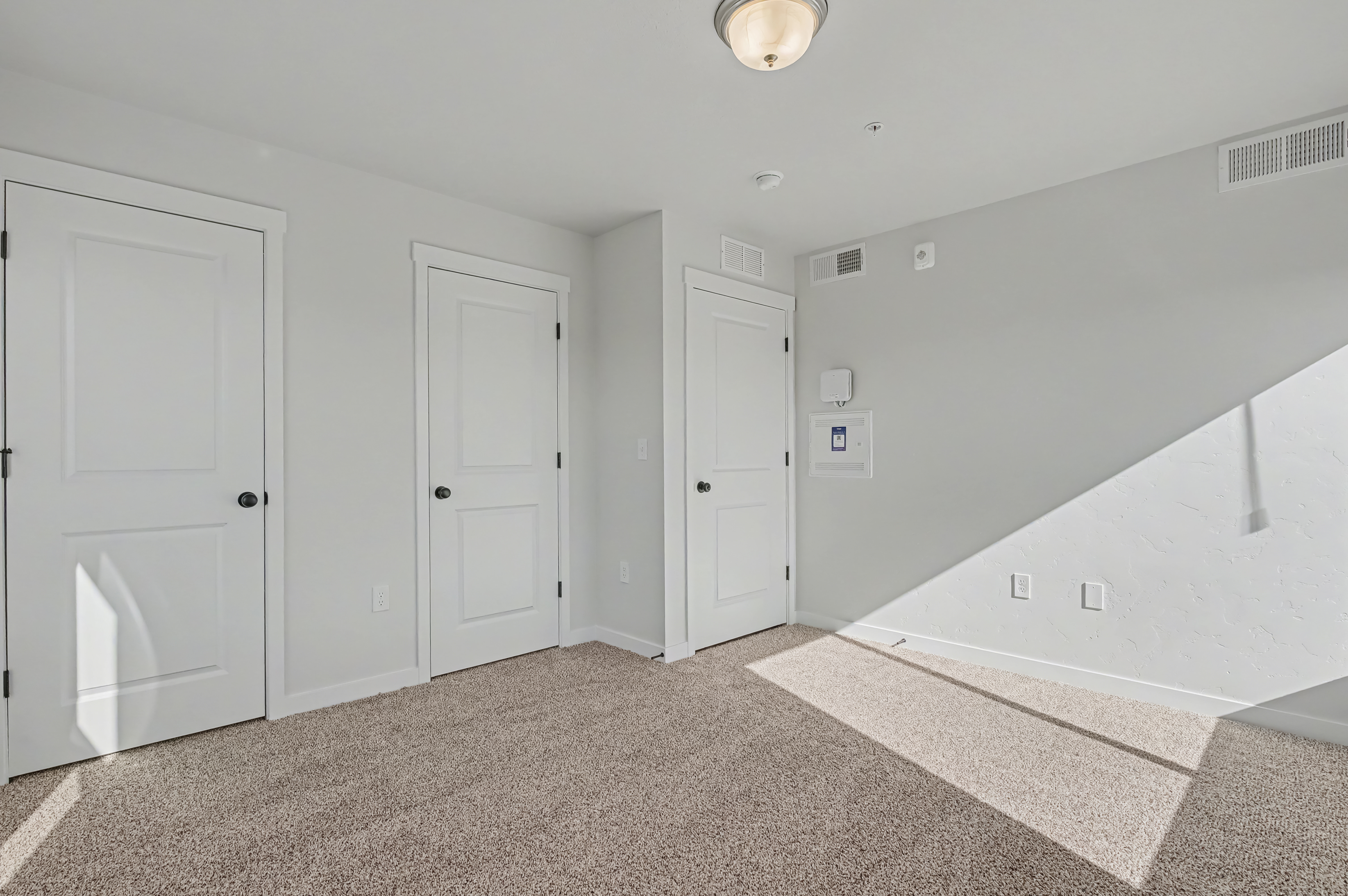 2-Bed 1-Bath (L) unit images floor plan 19