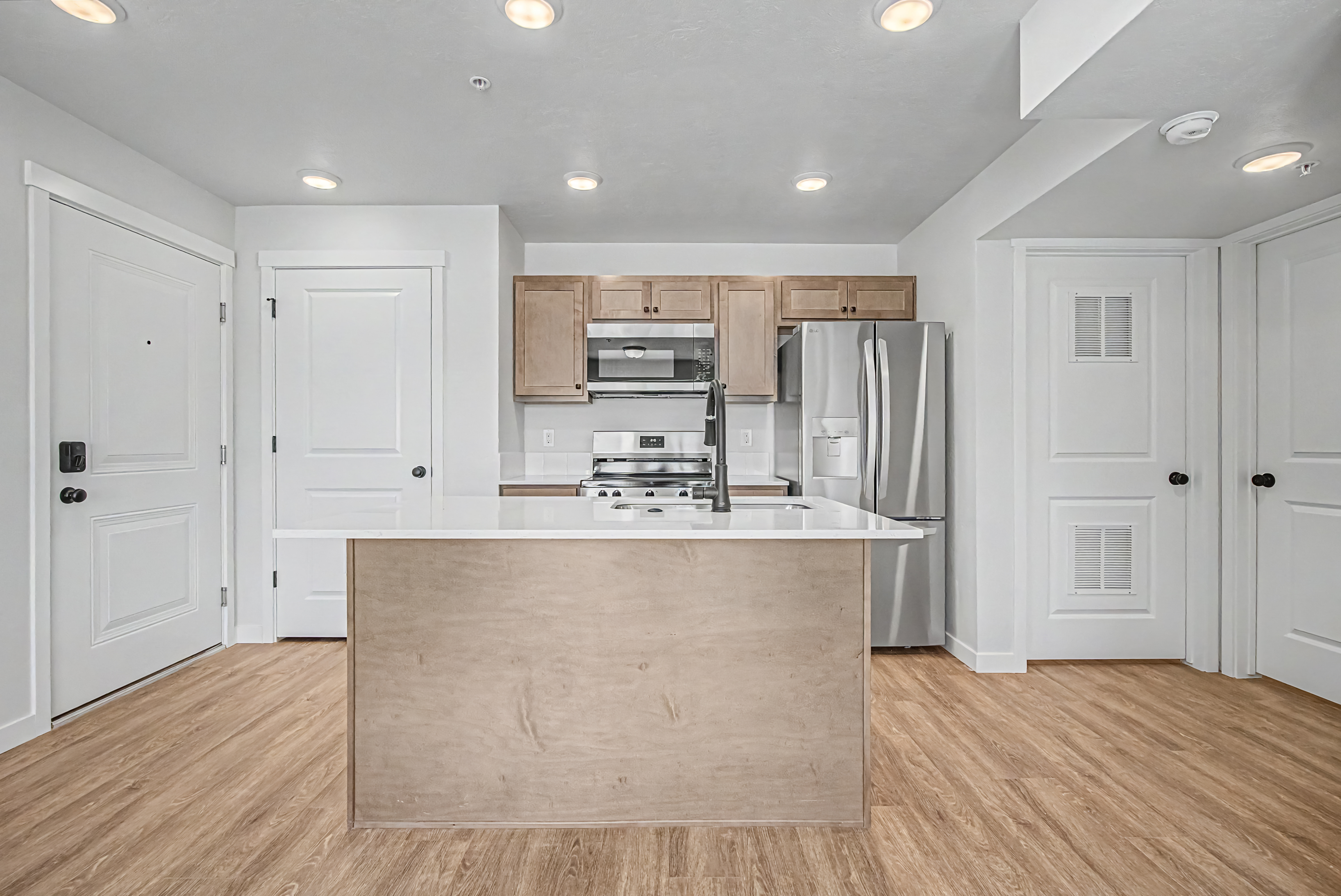 2-Bed 1-Bath (M) unit images floor plan 21