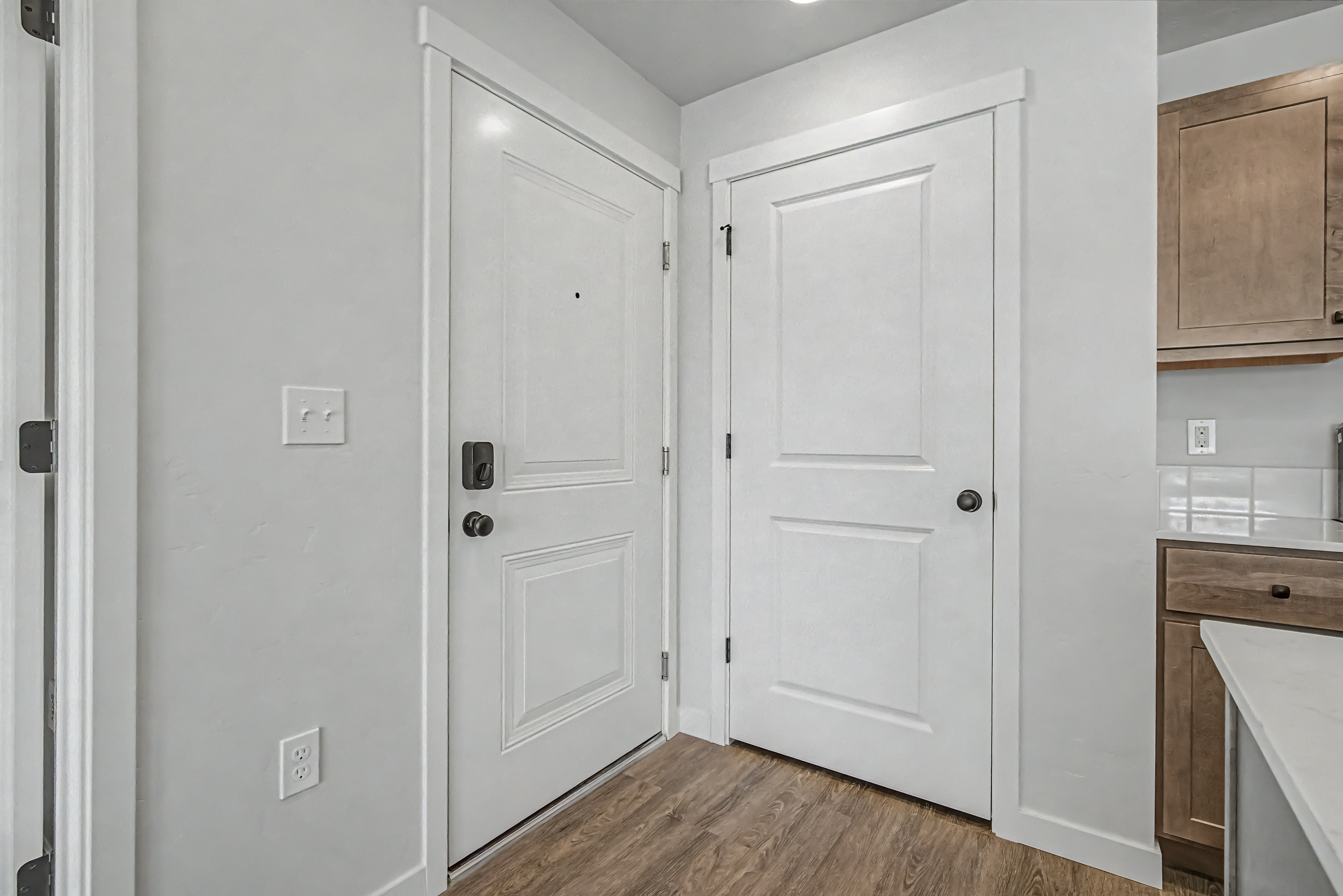 2-Bed 1-Bath (M) unit images floor plan 18